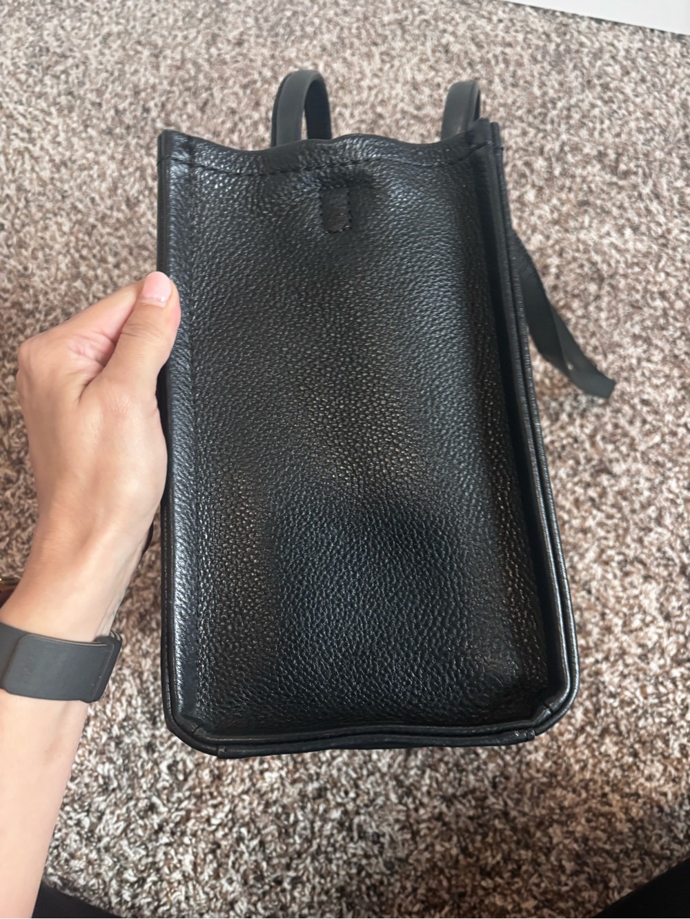 Marc Jacobs black leather tote bag in medium - Picture 8 of 10